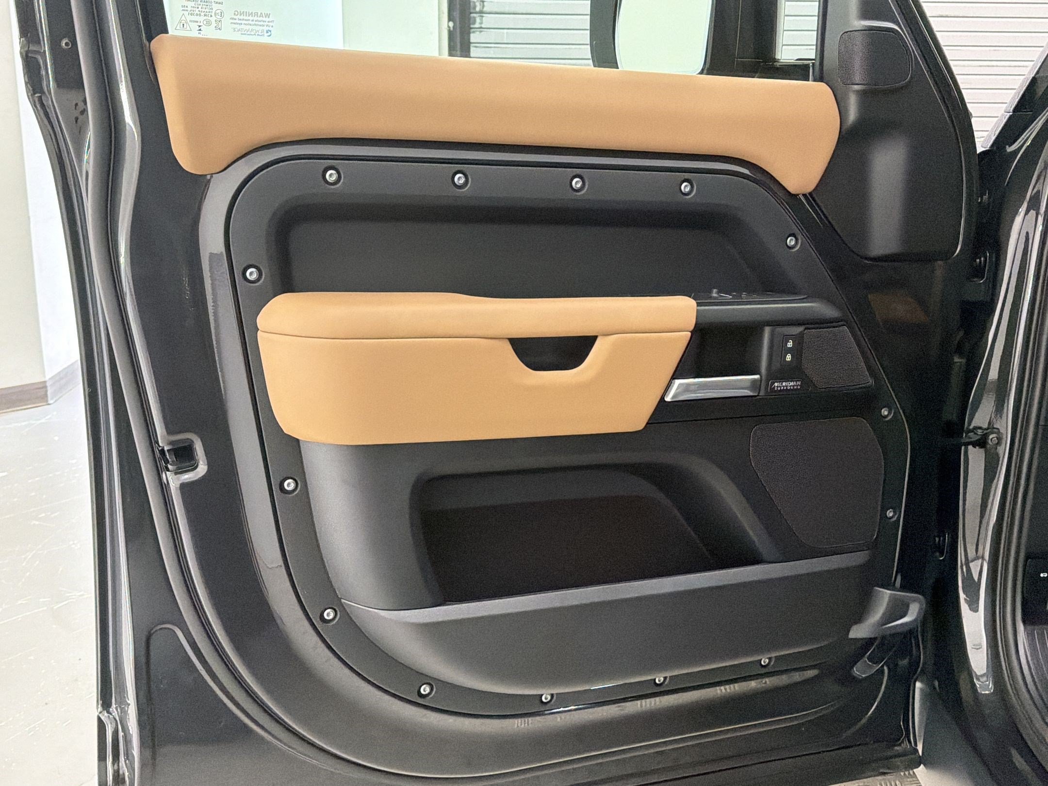 New 2026 Land Rover Defender 110 X AWD/4WD image 27