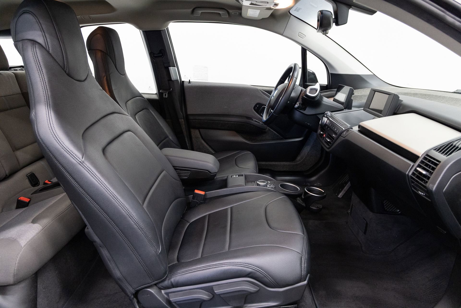 Used 2018 BMW i3 w/ Range Extender image 14