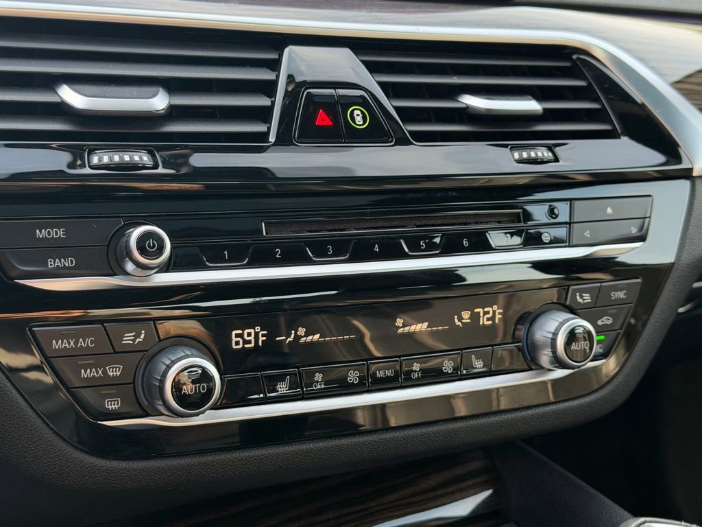 Used 2019 BMW 540i RWD image 21