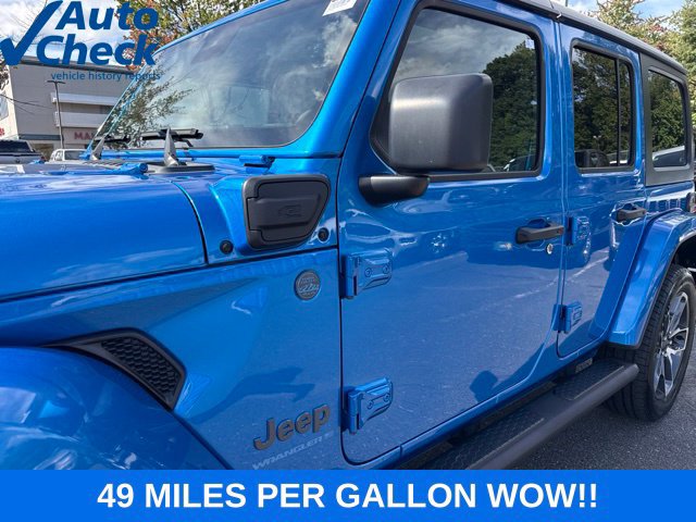 Used 2024 Jeep Wrangler Unlimited w/ Convenience Group AWD/4WD image 4
