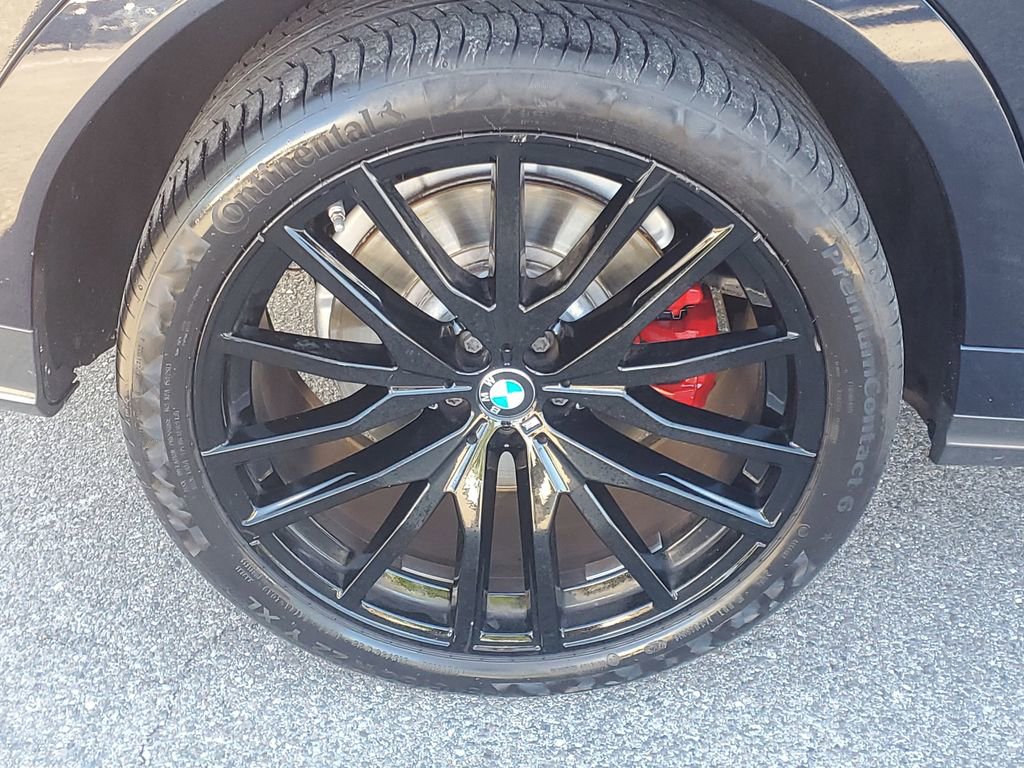 Used 2021 BMW X6 xDrive40i w/ M Sport Package AWD/4WD image 8