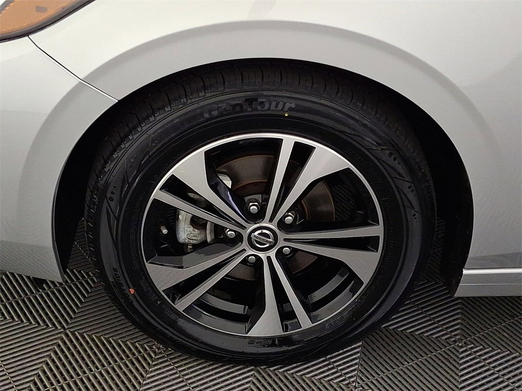 Used 2023 Nissan Sentra SV image 12