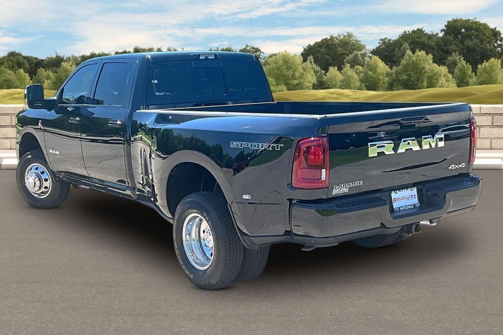 New 2026 RAM 3500 Laramie AWD/4WD image 3