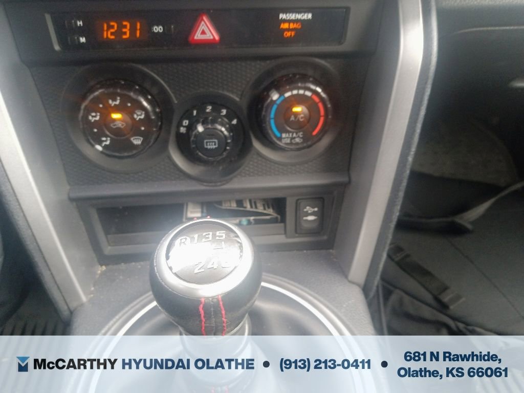 Used 2014 Scion FR-S RWD image 5