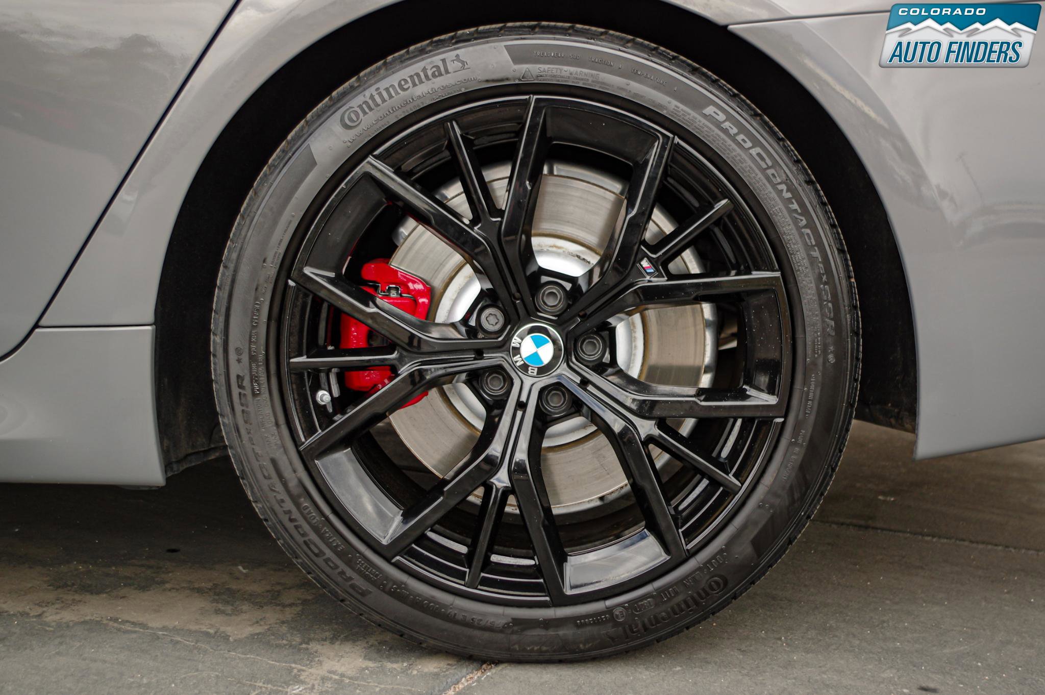 Used 2021 BMW M550i xDrive w/ Premium Package image 28