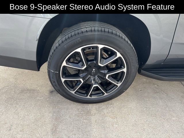 Certified 2022 Chevrolet Suburban RST w/ Sport Performance Package image 10