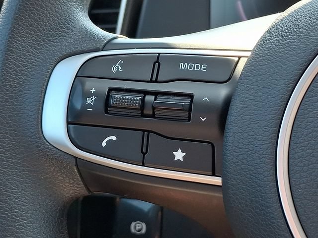 Used 2023 Kia Sportage LX AWD/4WD image 20