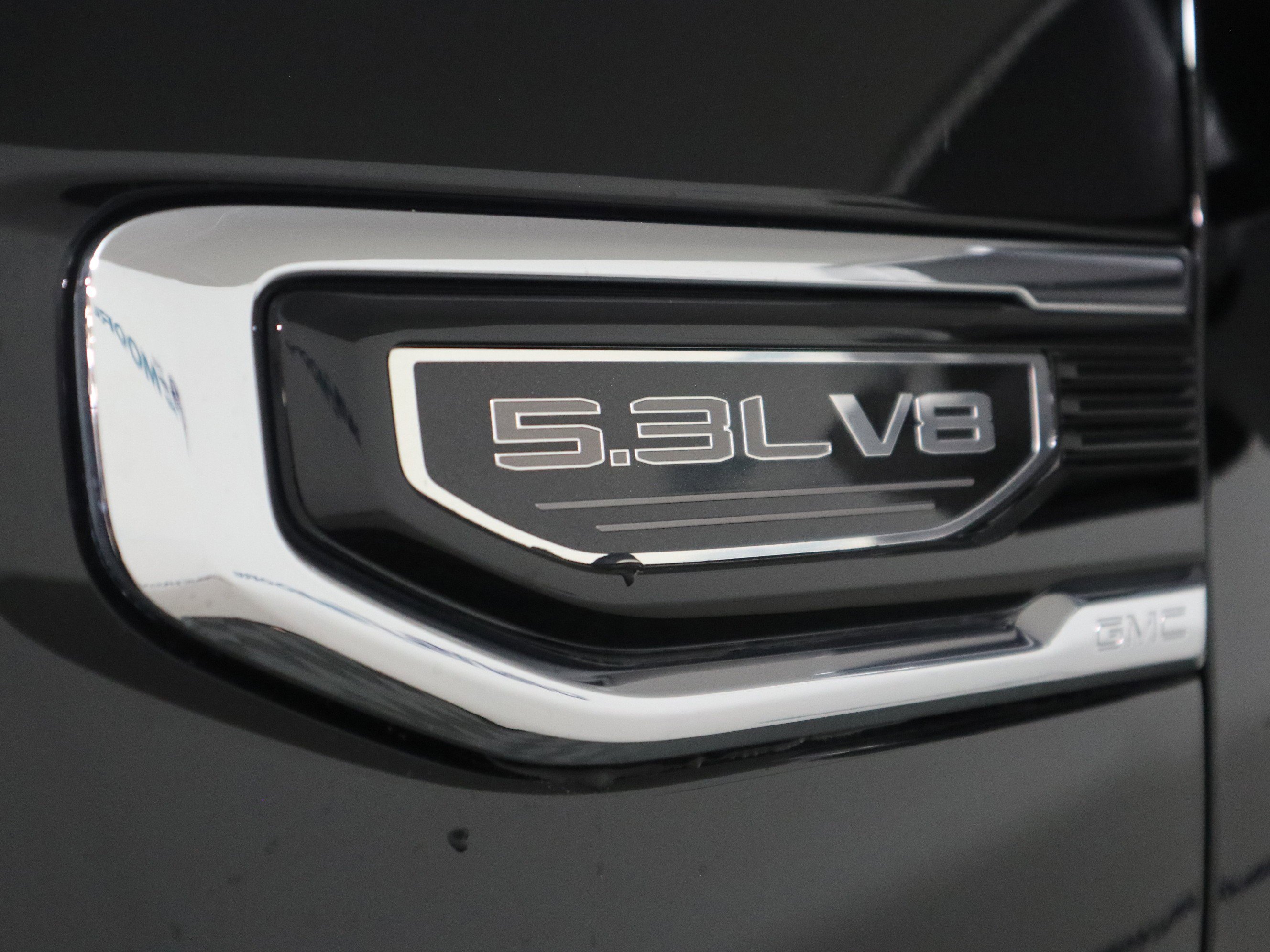 Used 2024 GMC Sierra 1500 SLT w/ SLT Premium Package image 34