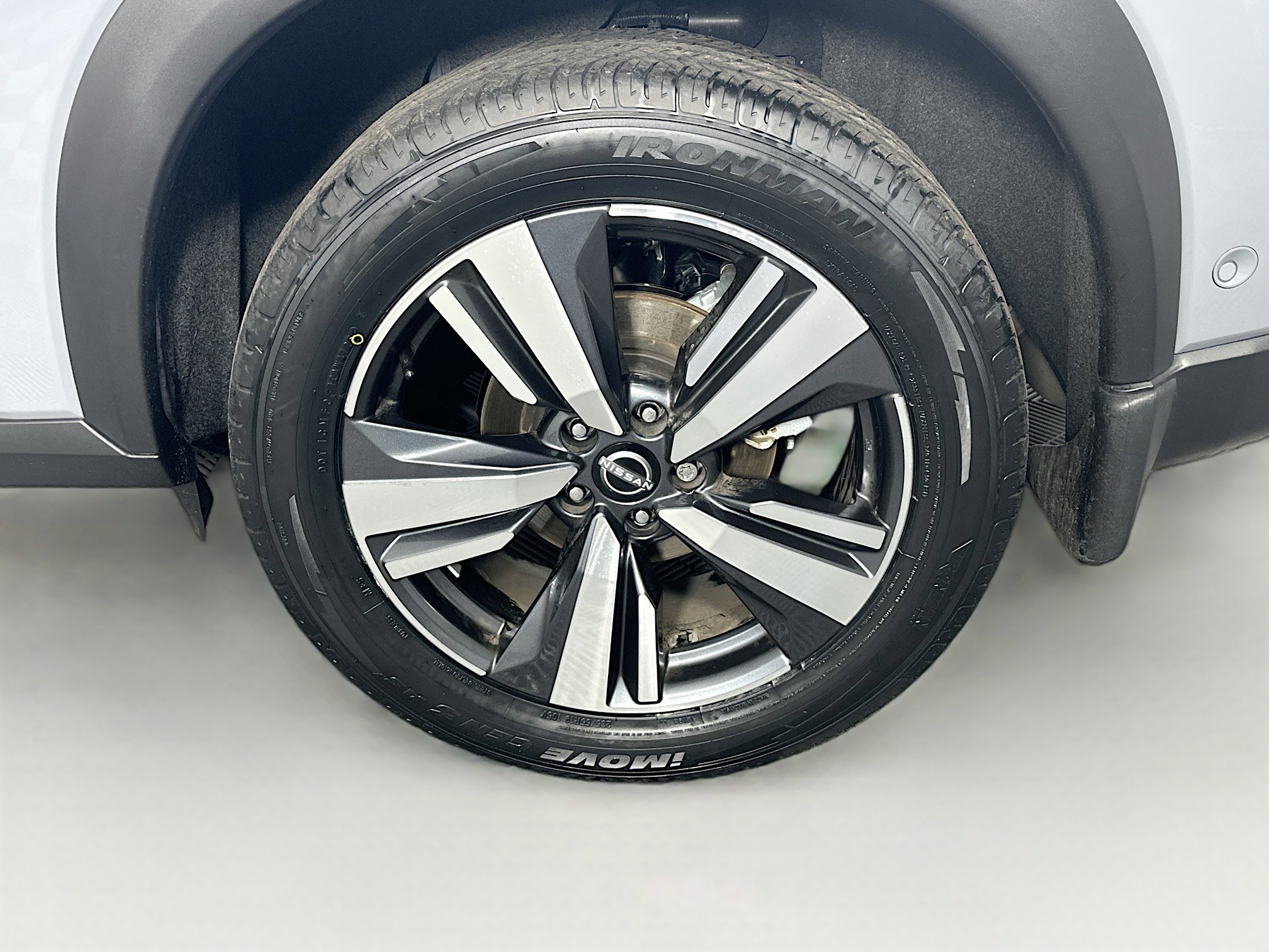 Used 2024 Nissan Rogue SL image 11