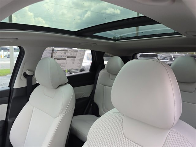 New 2025 Hyundai Tucson SEL image 19