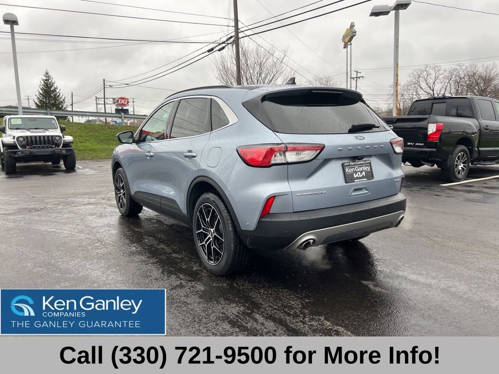 Used 2022 Ford Escape Titanium w/ Titanium Elite Package image 13