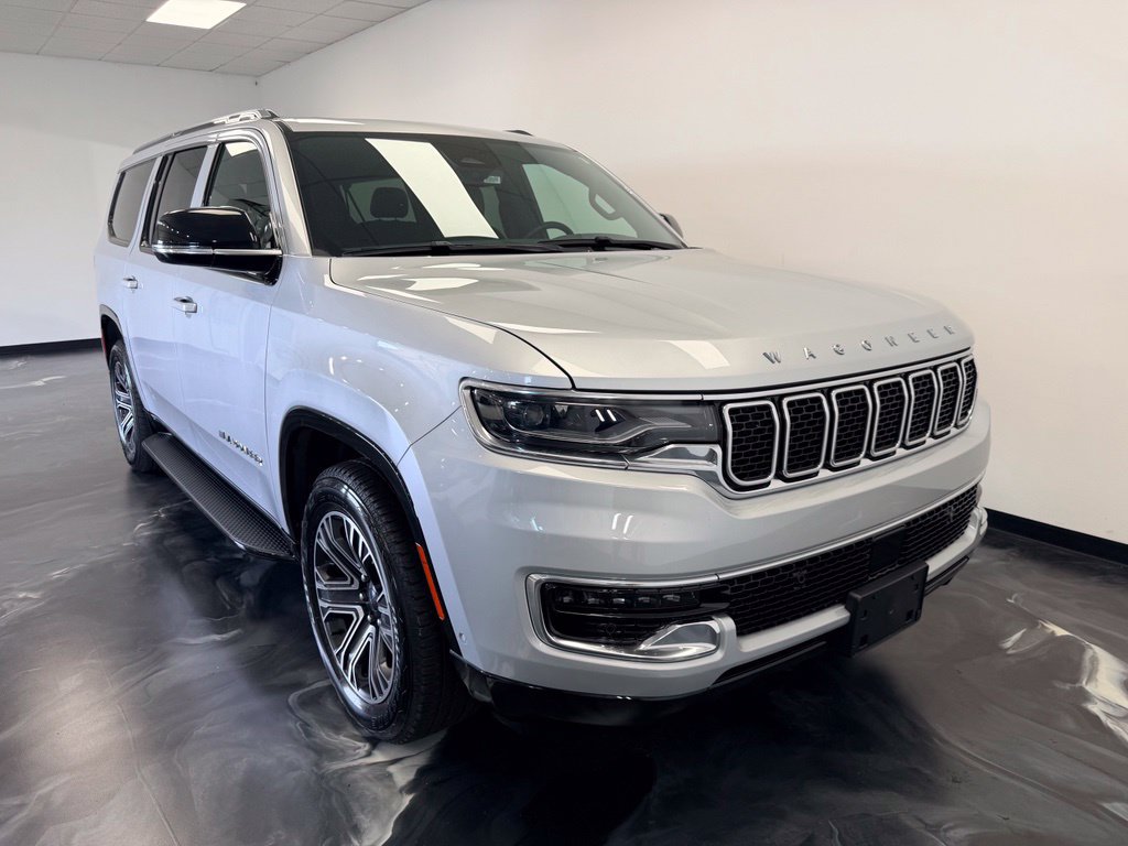 Used 2024 Jeep Wagoneer L 4WD w/ Premium Group I image 26