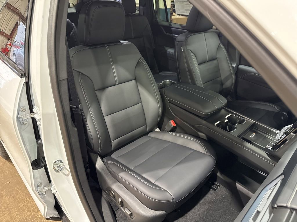 New 2026 GMC Acadia Elevation w/ Black Edition image 42