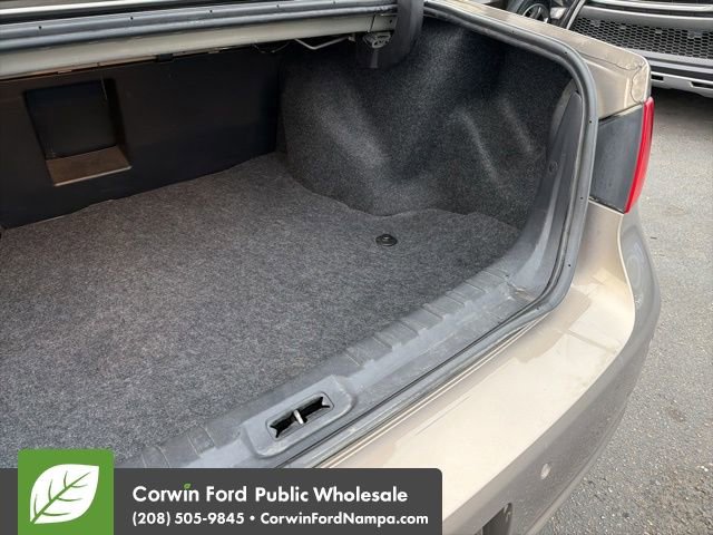 Used 2006 Buick Lucerne CX w/ Driver Confidence Package image 30