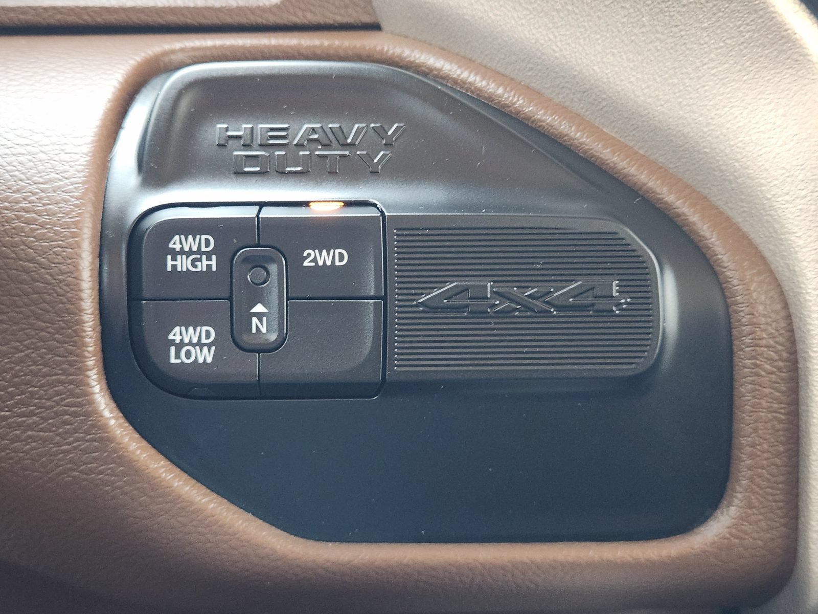 Used 2023 RAM 2500 Laramie AWD/4WD image 20