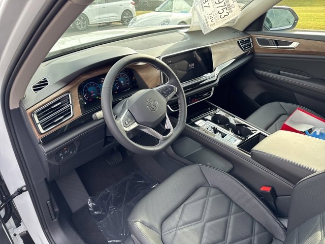 New 2026 Volkswagen Atlas SE image 4