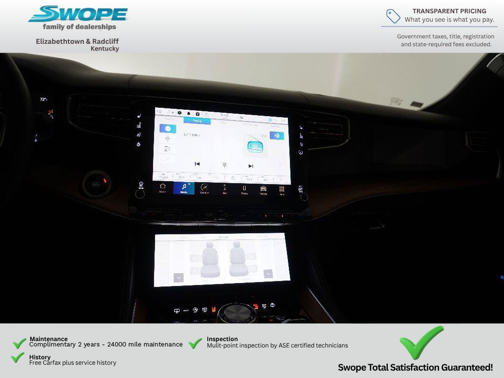 Used 2024 Jeep Grand Wagoneer Series III w/ Rear Seat Video Group 1 AWD/4WD image 21