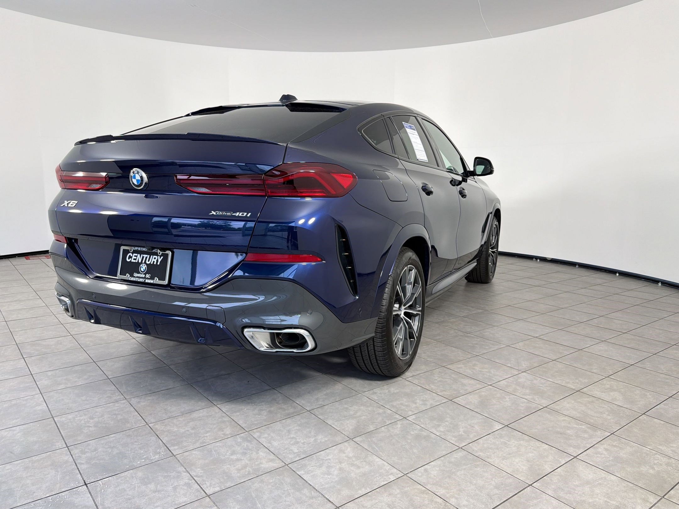 Certified 2026 BMW X6 xDrive40i w/ Climate Comfort Package AWD/4WD image 9