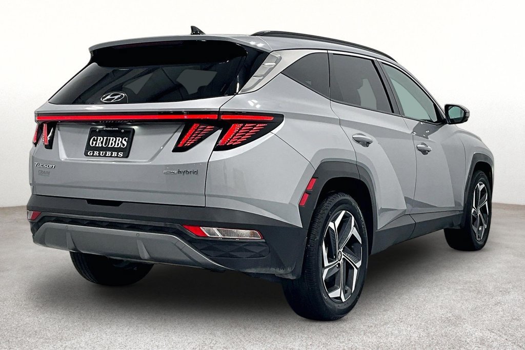 Used 2024 Hyundai Tucson Limited AWD/4WD image 2