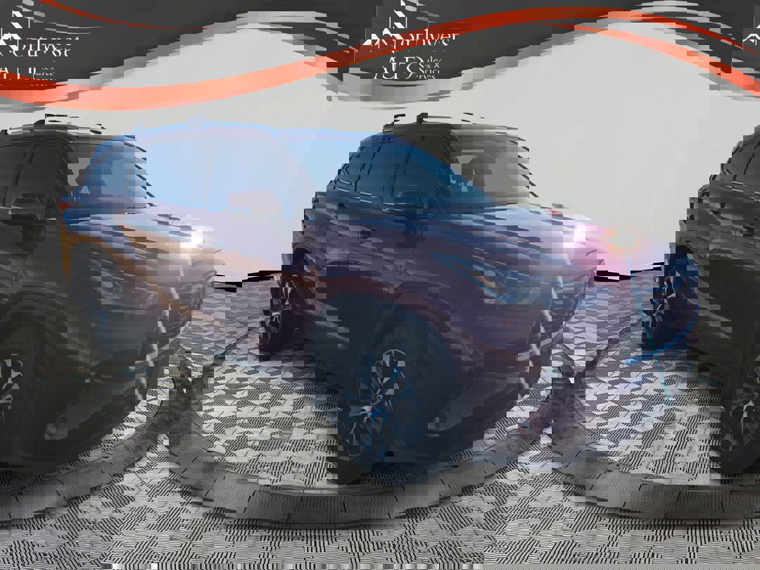 Used 2022 Toyota Highlander XLE image 3