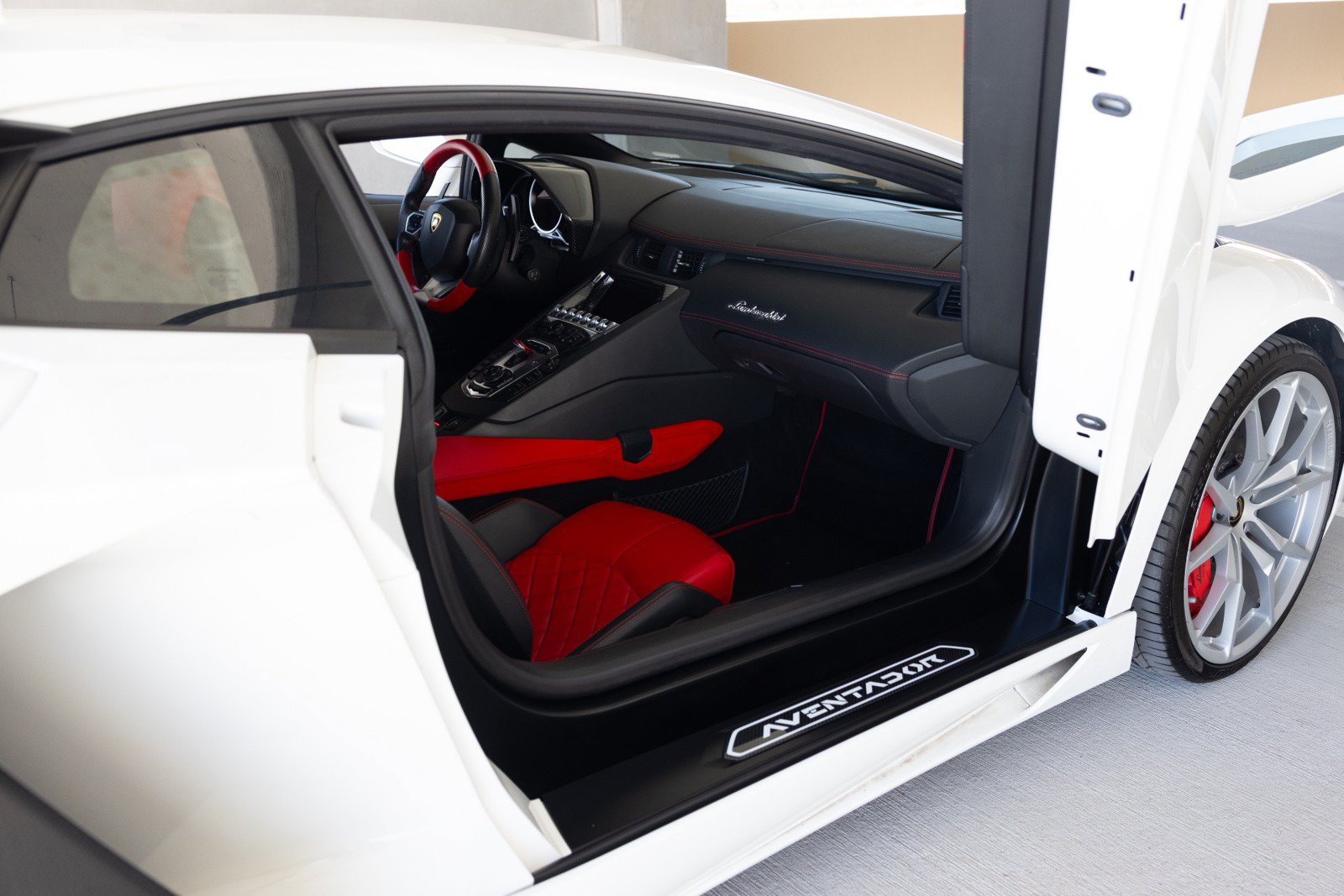 Used 2015 Lamborghini Aventador LP 700-4 AWD/4WD image 60