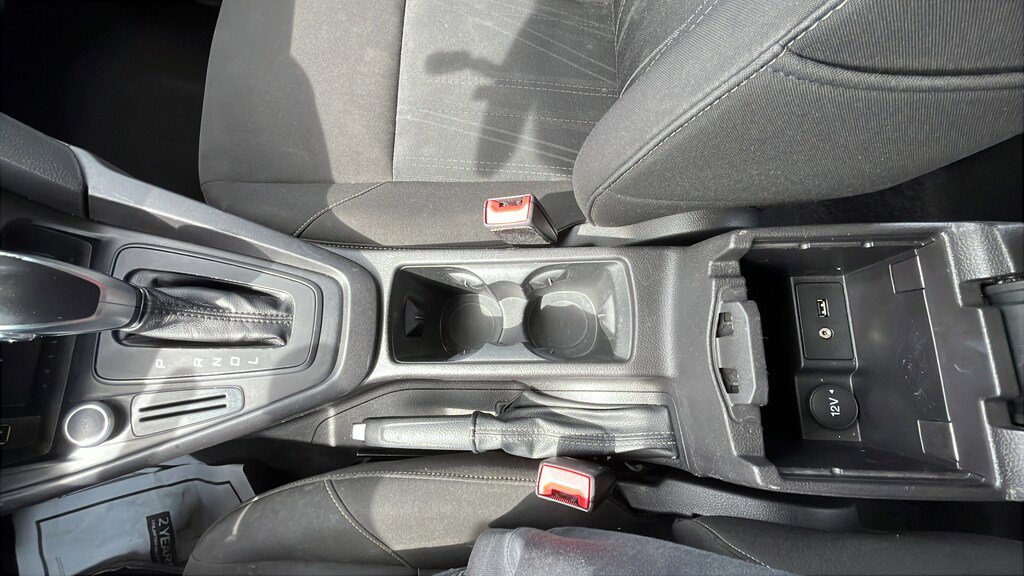 Used 2015 Ford Focus SE FWD image 13