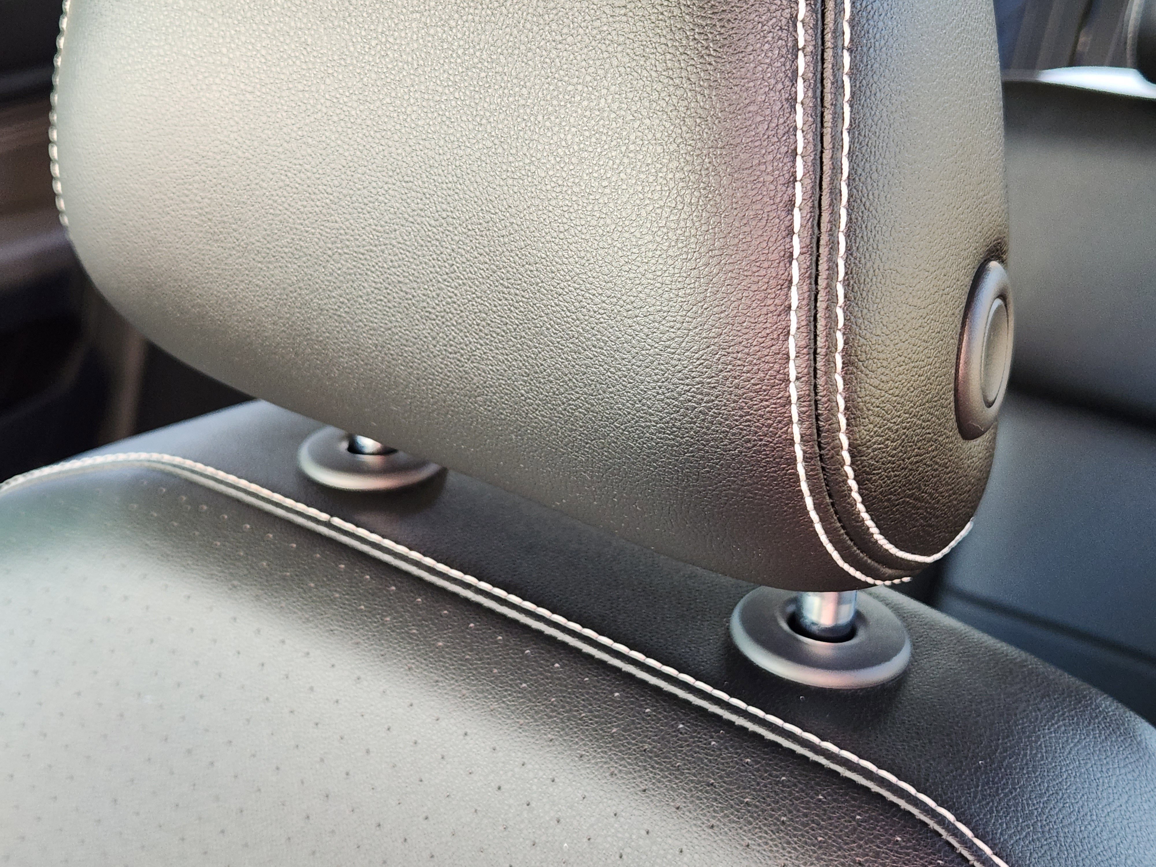 Used 2021 Volkswagen Atlas SEL image 15