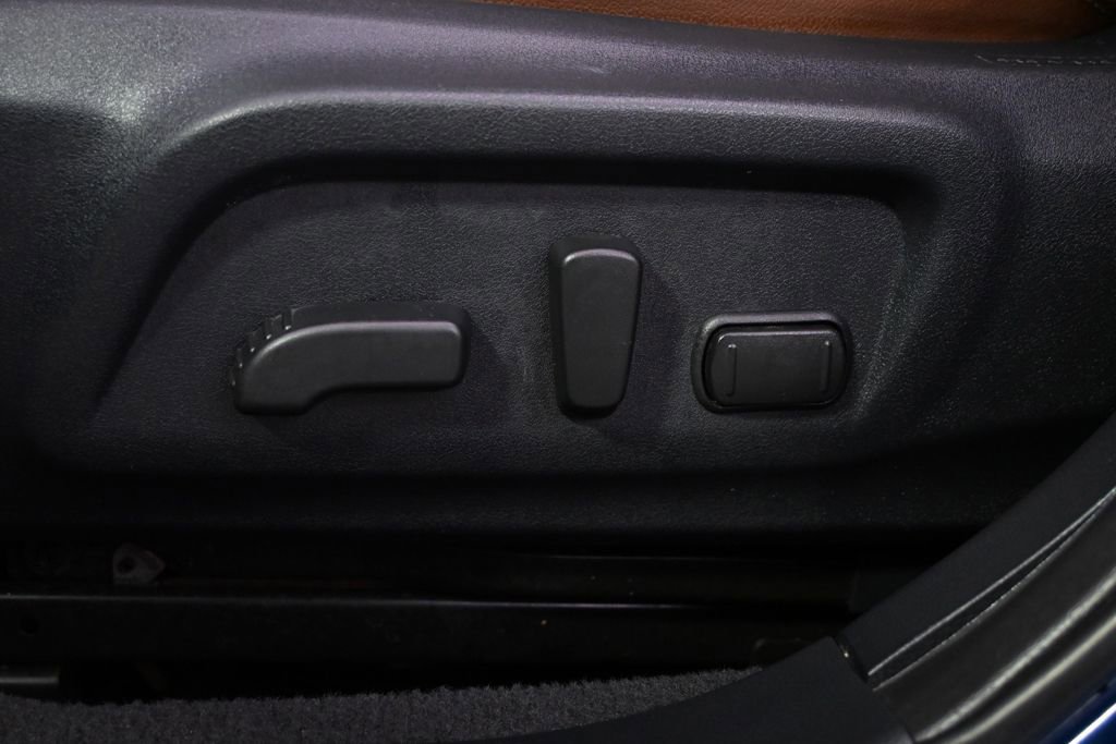 Used 2017 Subaru Outback 3.6R Touring w/ Popular Package #5A image 14