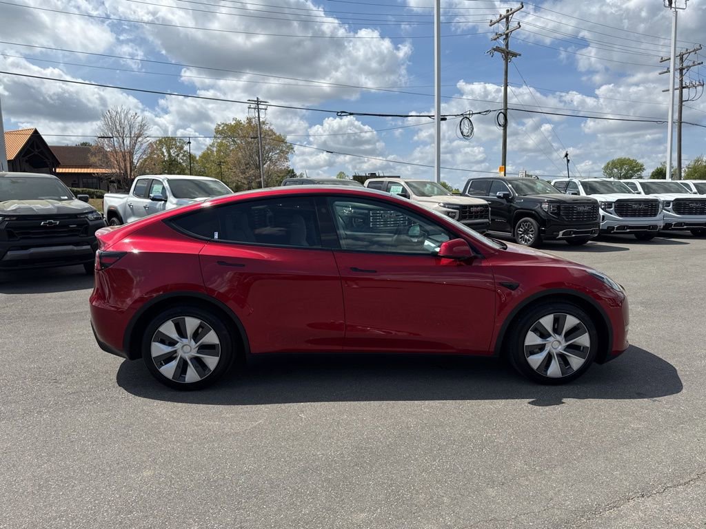 Used 2024 Tesla Model Y Long Range image 6