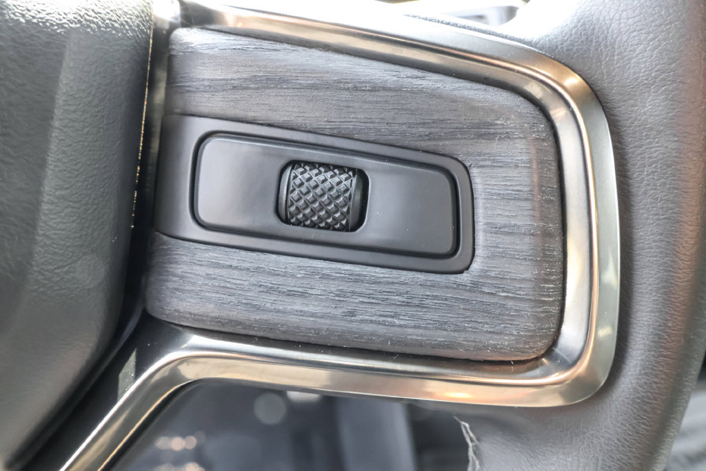 Used 2024 Rivian R1S Adventure Dual AWD/4WD image 23
