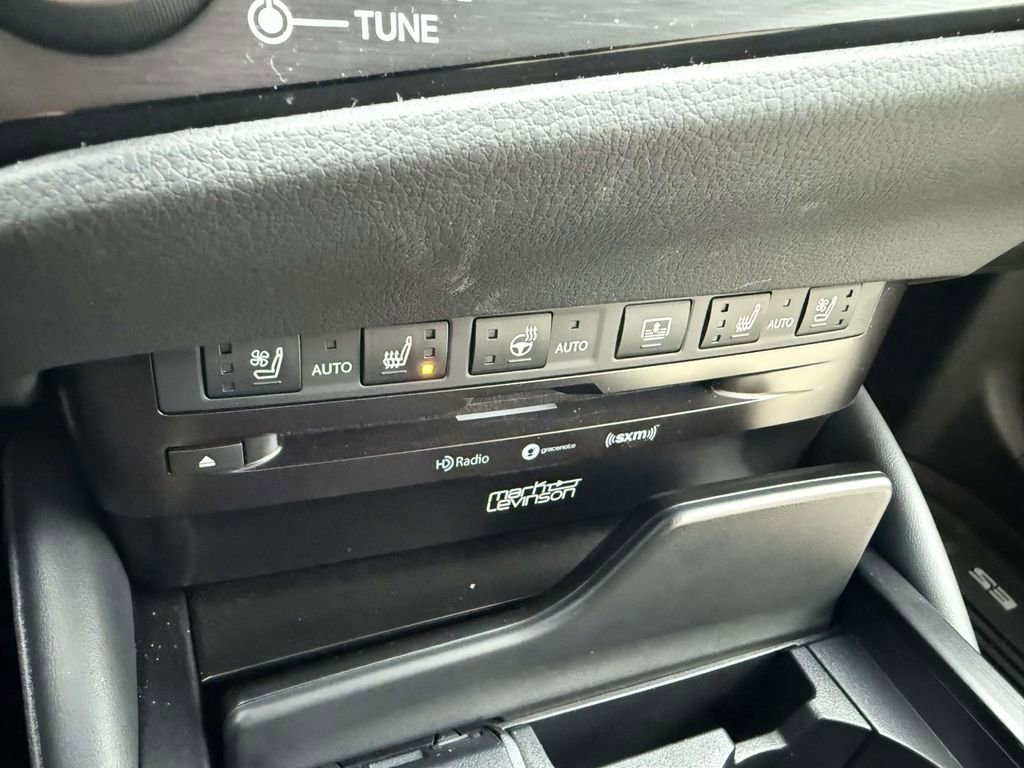 Used 2022 Lexus ES 350 Ultra Luxury image 26