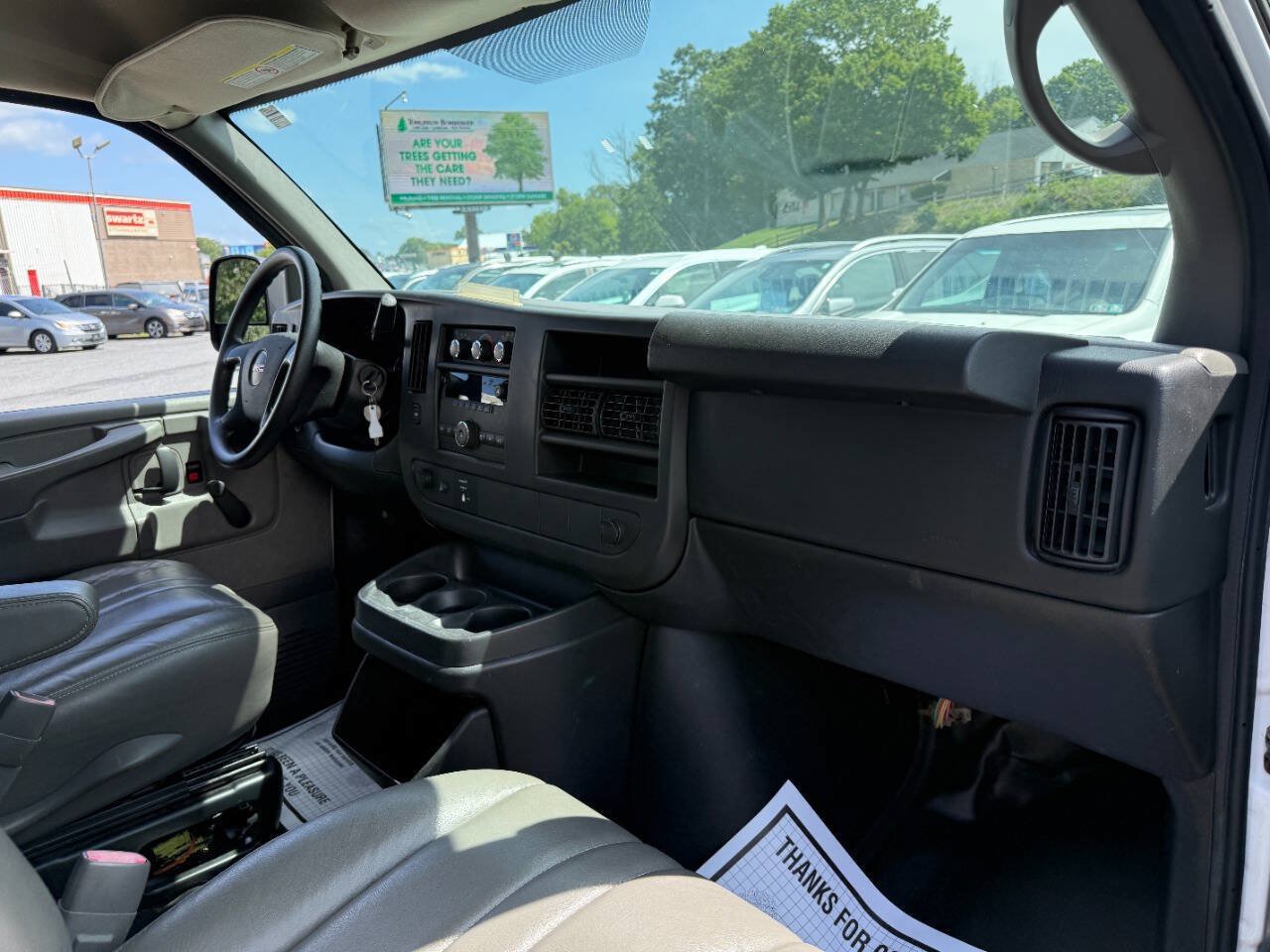 Used 2013 GMC Savana 2500 RWD image 22