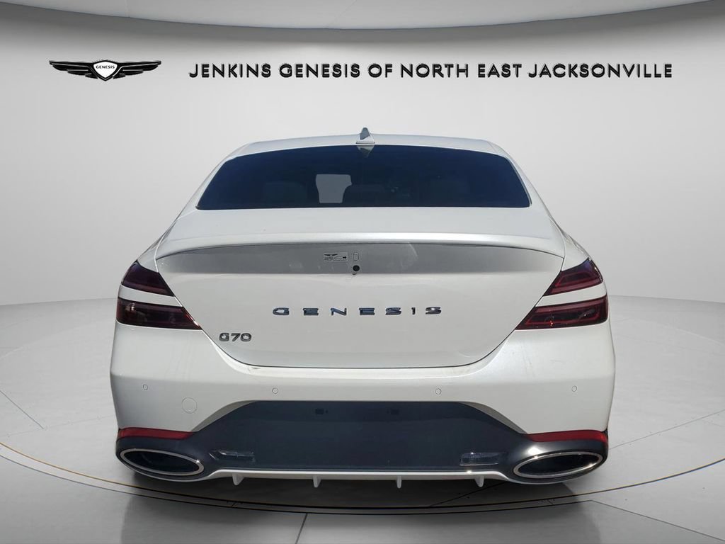 Used 2026 Genesis G70 2.5T Prestige RWD image 4