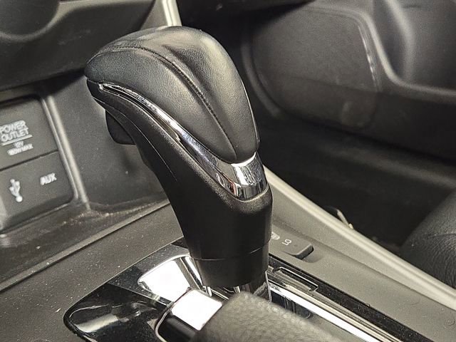 Used 2015 Honda Accord Touring image 19