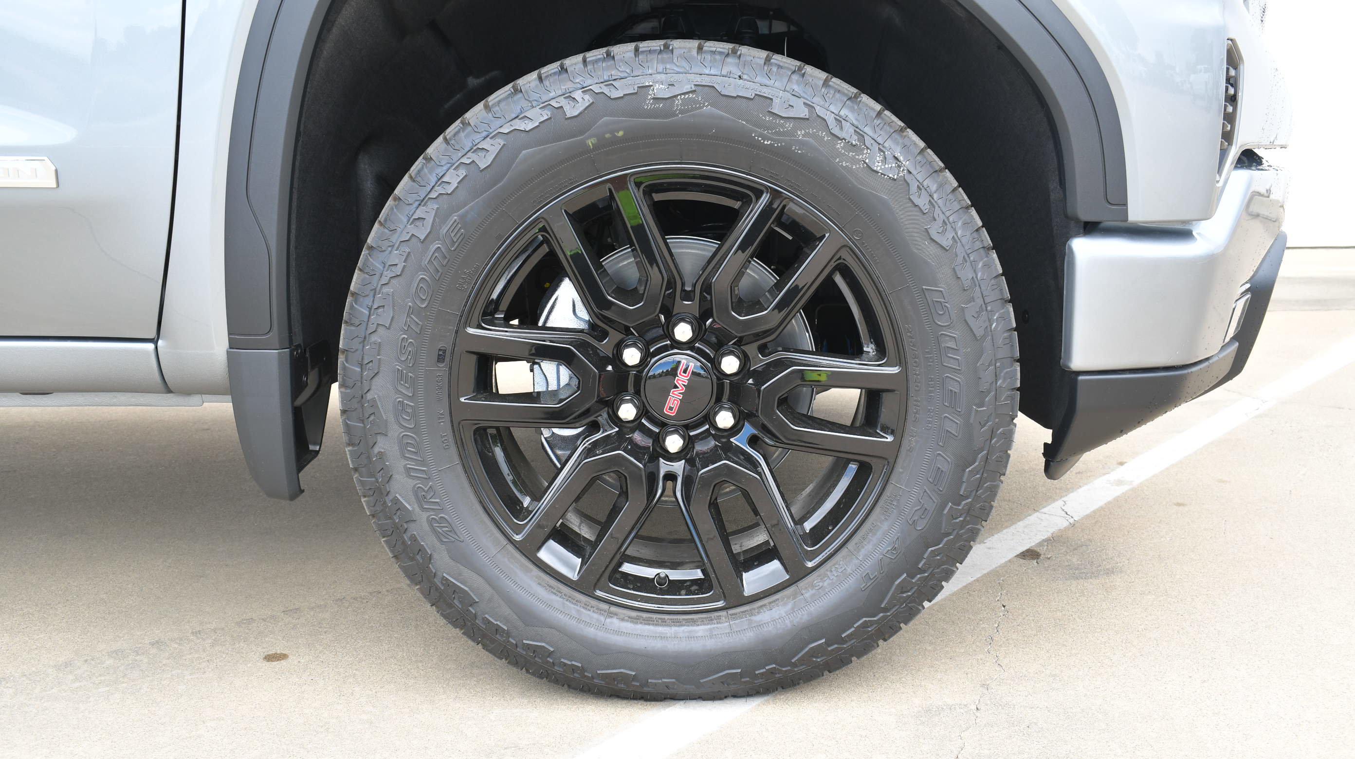 New 2026 GMC Sierra 1500 Elevation image 5