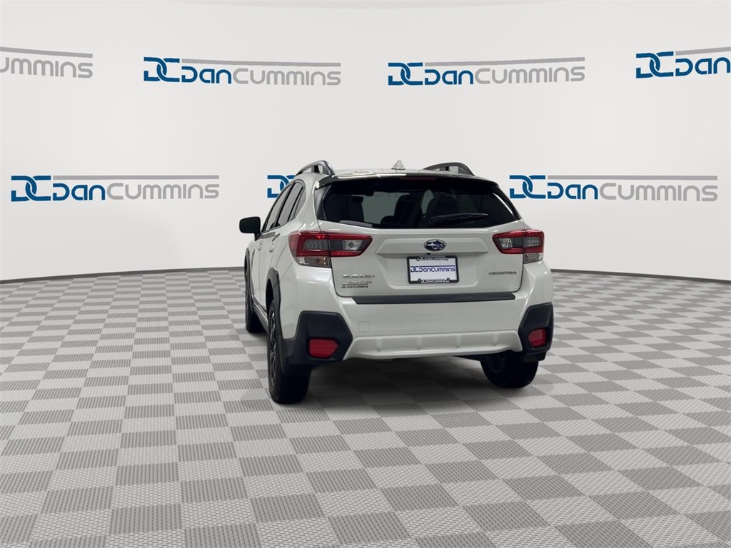 Used 2022 Subaru Crosstrek 2.0i Premium w/ Moonroof Package image 7