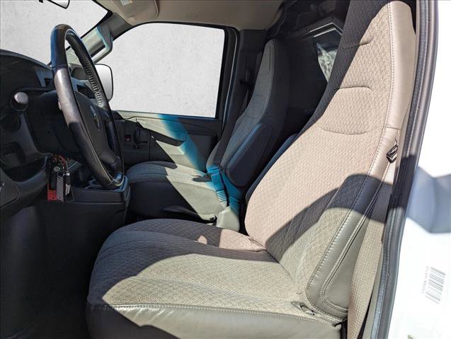 Used 2022 Chevrolet Express 3500 w/ Driver Convenience Package image 13