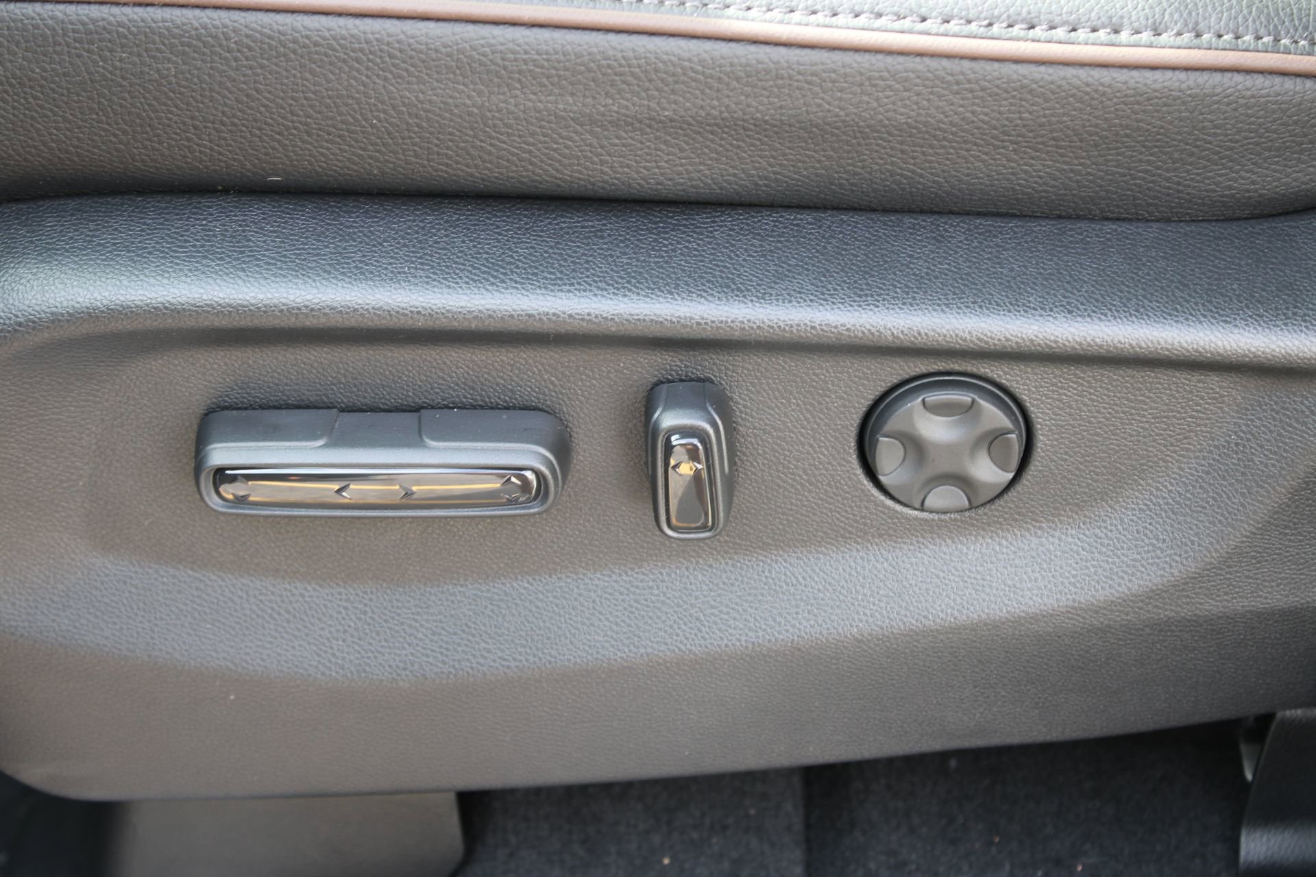 New 2026 Honda Odyssey Elite image 16