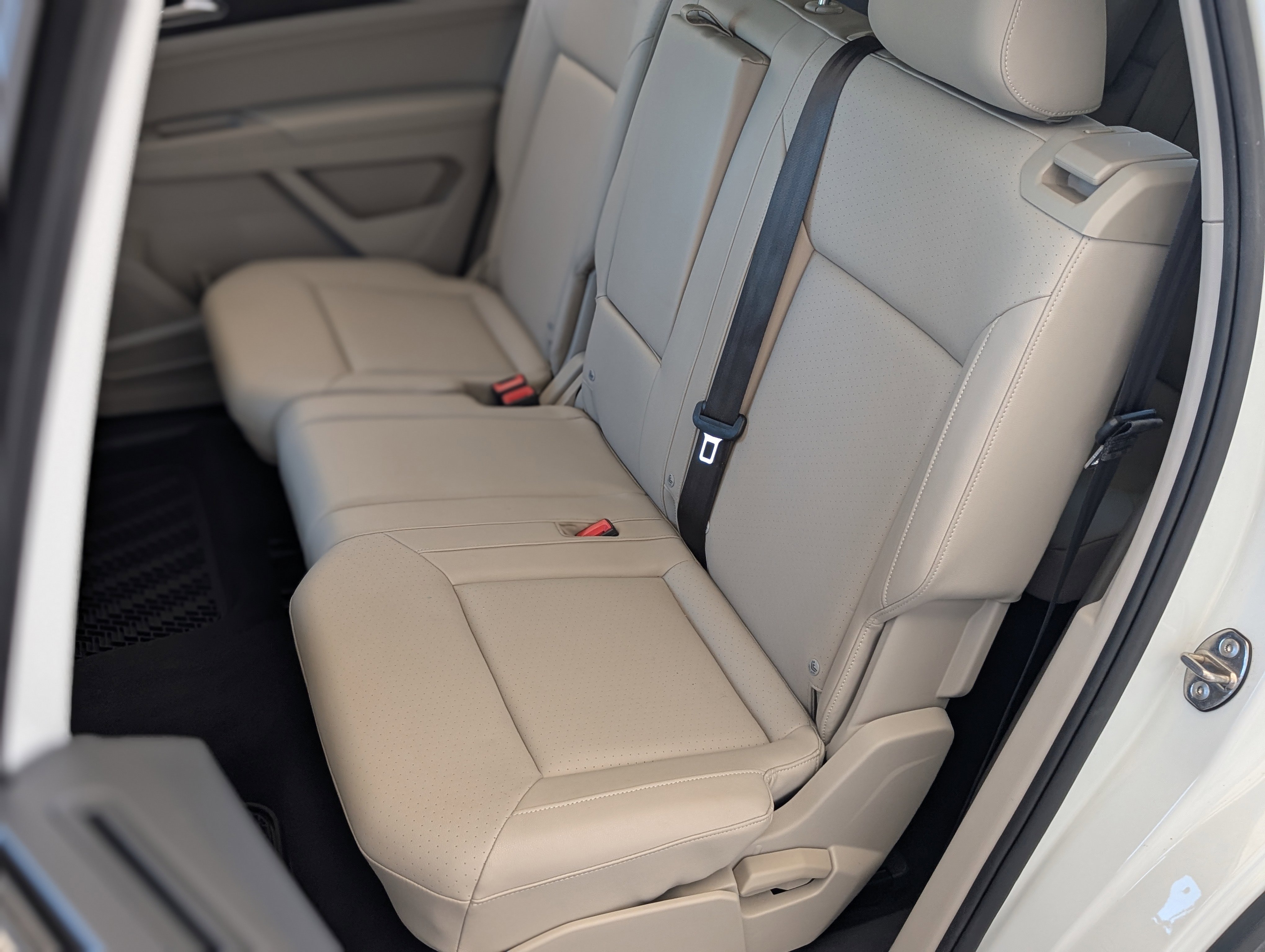 Used 2019 Volkswagen Atlas SE image 18