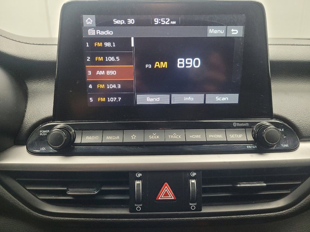 Used 2019 Kia Forte LXS FWD image 25