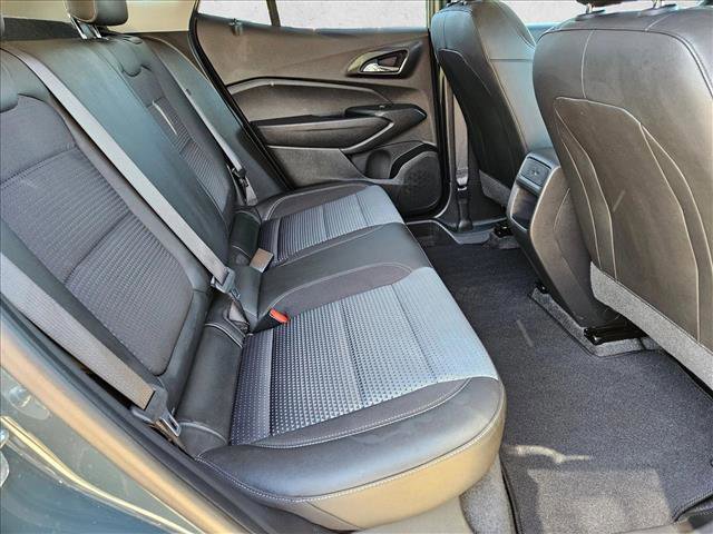 Used 2025 Chevrolet Trax LT image 19