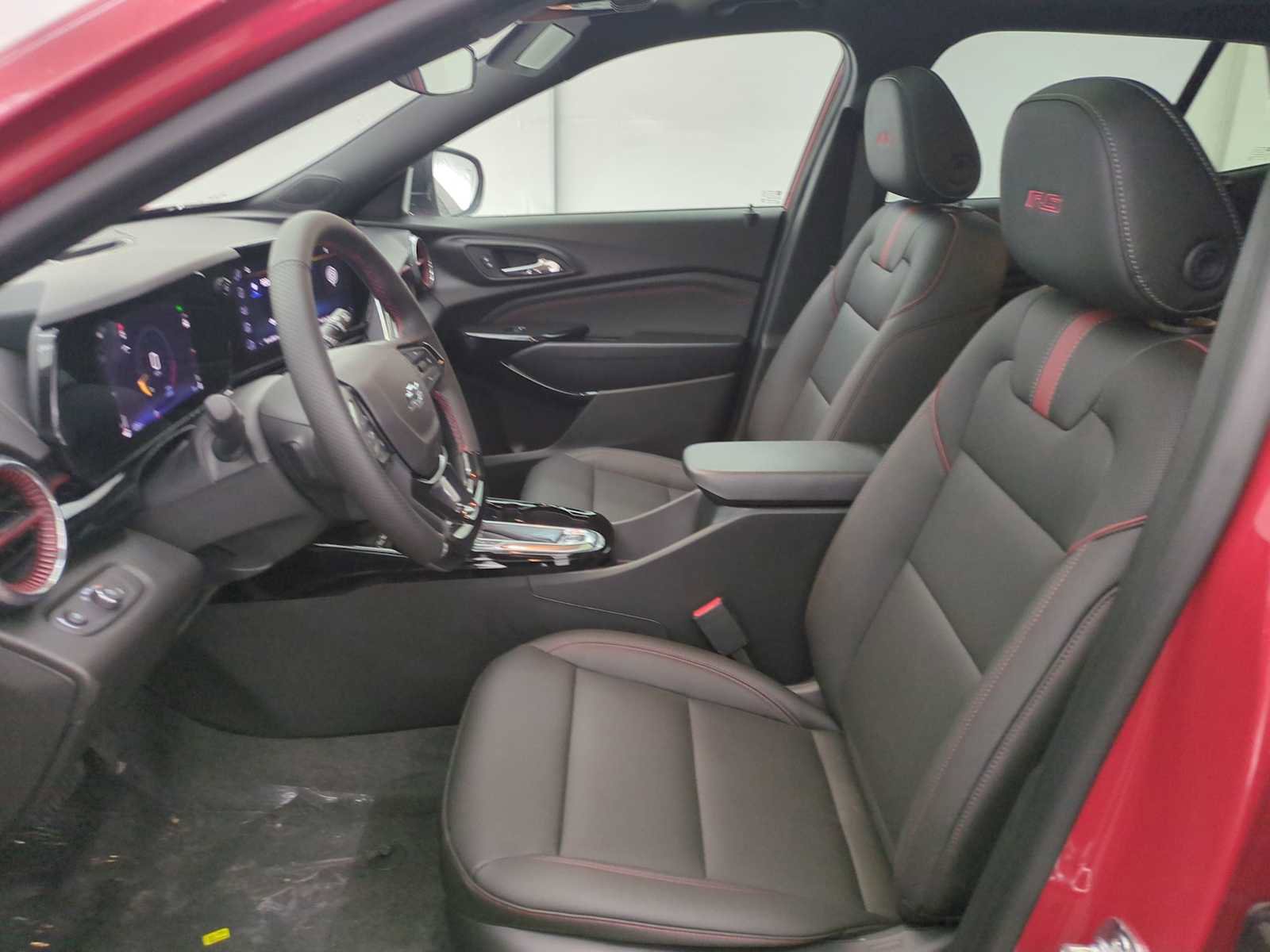 New 2026 Chevrolet Trax RS w/ Sunroof Package image 15