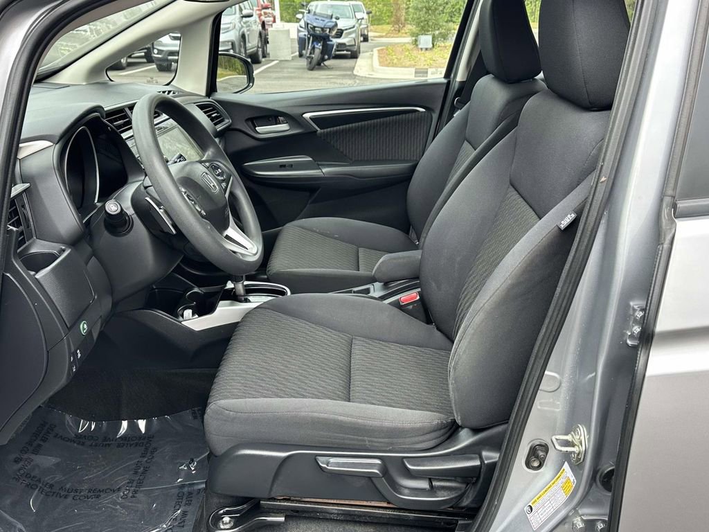 Used 2018 Honda Fit EX image 4