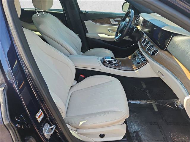 Used 2018 Mercedes-Benz E 300 image 22