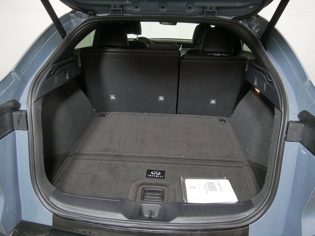 Used 2025 INFINITI QX55 Luxe w/ Cargo Package image 5