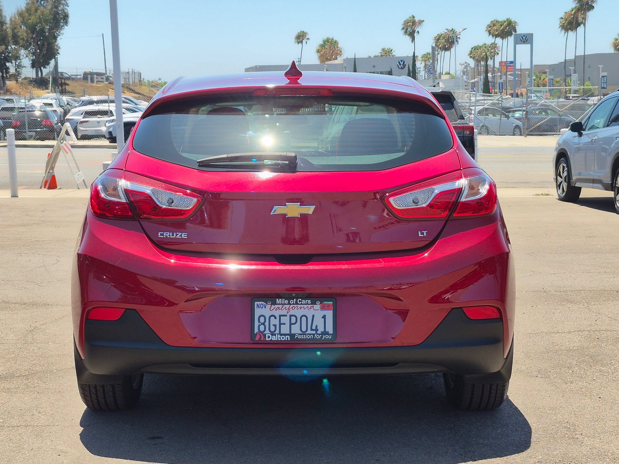 Used 2018 Chevrolet Cruze LT FWD image 3
