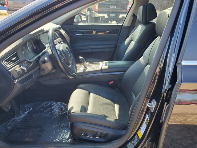 Used 2013 BMW 740Li xDrive AWD/4WD image 9