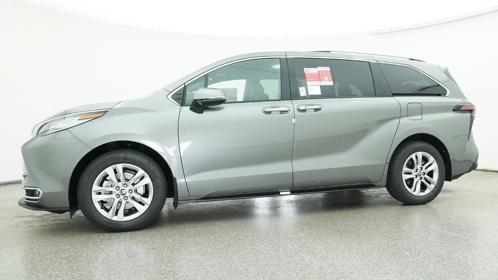 New 2026 Toyota Sienna Limited FWD image 32