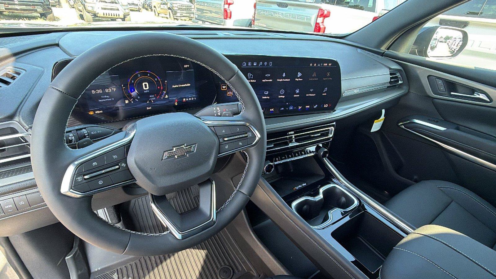 New 2027 Chevrolet Traverse LT w/ Midnight/Sport Edition FWD image 24