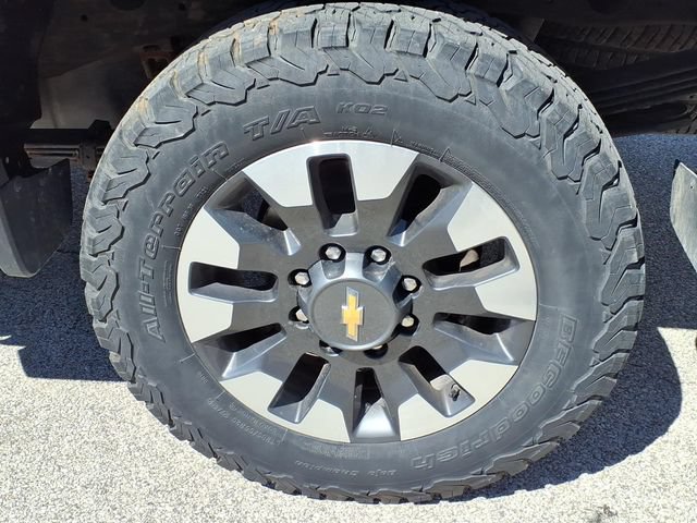 Used 2021 Chevrolet Silverado 2500 Custom w/ Custom Value Package AWD/4WD image 28